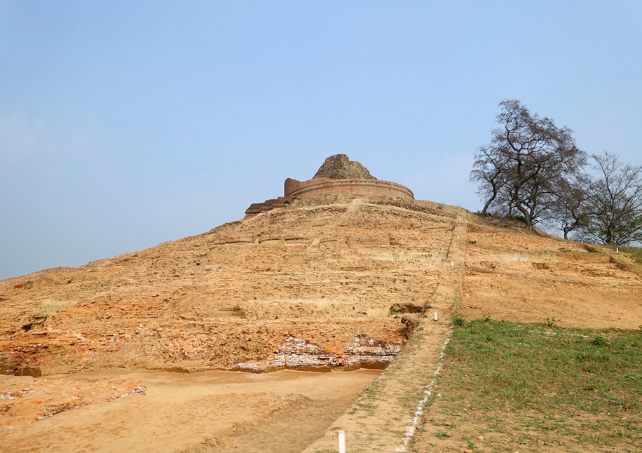 凱薩里亞大塔 Kesariya Stupa